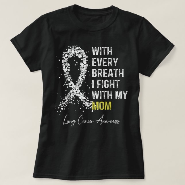 Mit jedem Atemzug kämpfe ich mit meiner Mama gegen T-Shirt (Design vorne)