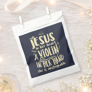 Mit Jesus in ihrem Herzen eine Geige in ihrer Hand Geschenktütchen
