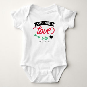 Mit Liebe hergestellter maßgeschneiderter Bodysuit Baby Strampler