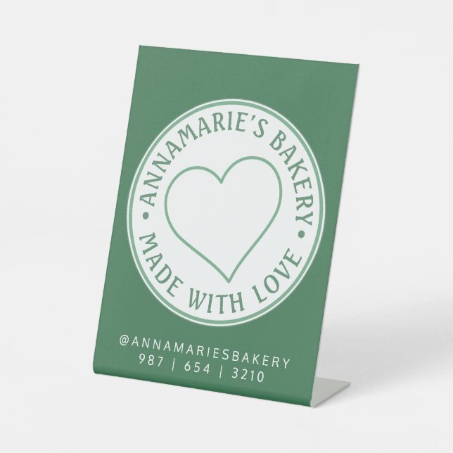 Mit Liebe Personalisiertes Herz Homemade Green Sockelschild (Vorderseite)