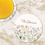 Mit Monogramm Aquarell Wildblume Garten Getränkeuntersetzer<br><div class="desc">Bringen Sie mit unserem Wildblume Garden Untersetzer eine Touch Naturschönheit in Ihren Raum. Entdecken Sie eine wunderschöne Sammlung von bunten Blumen, die den Charme der Natur in Innenräumen bringen wird. Sie können es personalisieren, indem Sie Ihren Familiennamen hinzufügen. Es verleiht jedem Ambiente eine Touch natürlicher Eleganz. Gut als Geschenk für...</div>