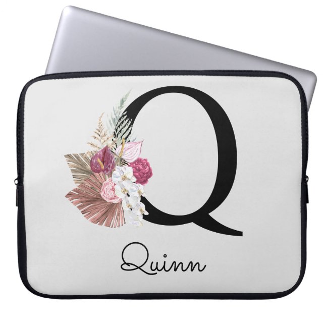 Mit Monogramm Erstkontakt Q Pink Boho Floral Laptopschutzhülle (Vorderseite)