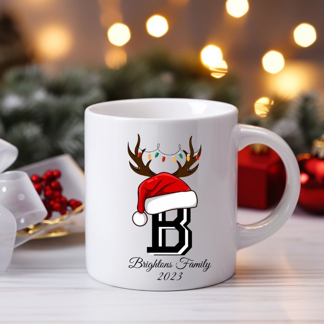 Mit Monogramm Familienname Weihnachten Kaffeetasse (Von Creator hochgeladen)