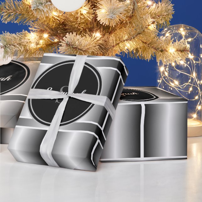 Mit Monogramm geometrische Quadrate Schwarz-weiß u Geschenkpapier (Feiertage)