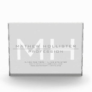 Mit Monogramm, graues Geschäft für Männer Fotoblock