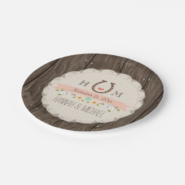 Mit Monogramm Hufeisenhochzeit in Rosa Pappteller (Schrägansicht)