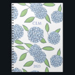 Mit Monogramm Hydrangea Notizblock<br><div class="desc">Passen Sie dieses fröhliche Notebook an,  um Ihre Gedanken zu verfolgen und zu tun! Ideal für den Einsatz in einer Büroumgebung oder für das persönliche Projektmanagement. Wäre ein niedliches Geschenk für eine Braut in den frühen Tagen der Hochzeitsplanung!</div>