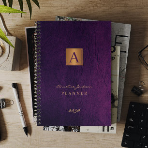 Mit Monogramm lila Gold, modern 2025 Planer
