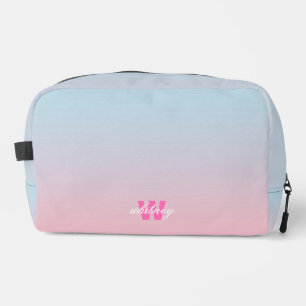 Mit Monogramm, moderner Chic Pink Blue Pastel Ombr Waschbeutel