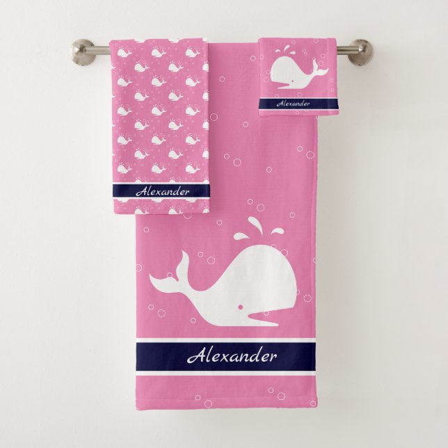 Mit Monogramm Name Cartoon Whale Navy Blue Pink Badhandtuch Set (Insitu)