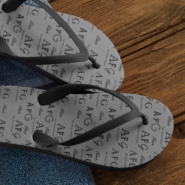 Mit Monogramm Name für Multiprint grau Flip Flops (cool monogram pattern)