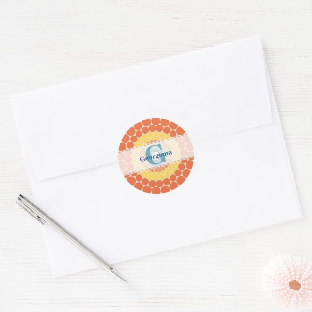 Mit Monogramm Radiant Aegean Summer Dot Mandala Runder Aufkleber (Umschlag)