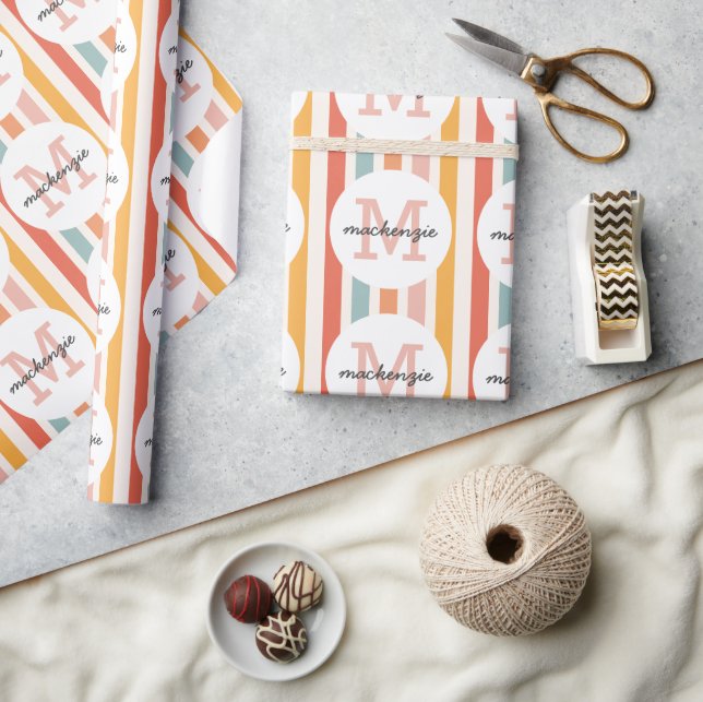 Mit Monogramm Retro Farbige Streifen Personalisier Geschenkpapier (Kunsthandwerk)