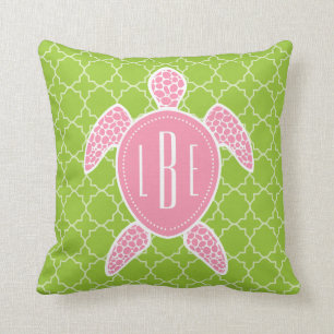 Mit Monogramm rosa Seeschildkröte-Grün Quatrefoi Kissen