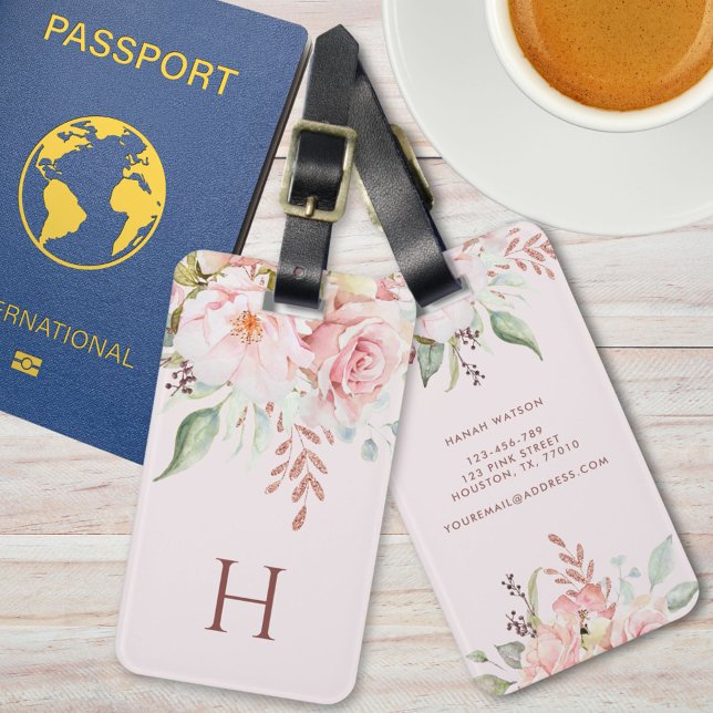 Mit Monogramm Rosa und Peony Floral Bouquet Gepäckanhänger (In situ)