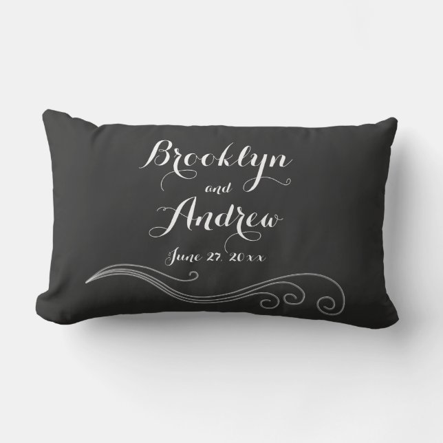 Mit Monogramm Schwarz-weiße Hochzeitskissen Lendenkissen (Vorderseite)