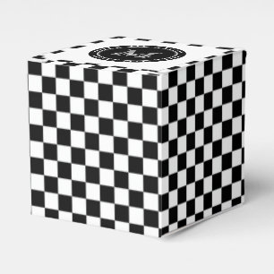 Mit Monogramm Schwarz-weißes Schachbrett-Muster Geschenkschachtel