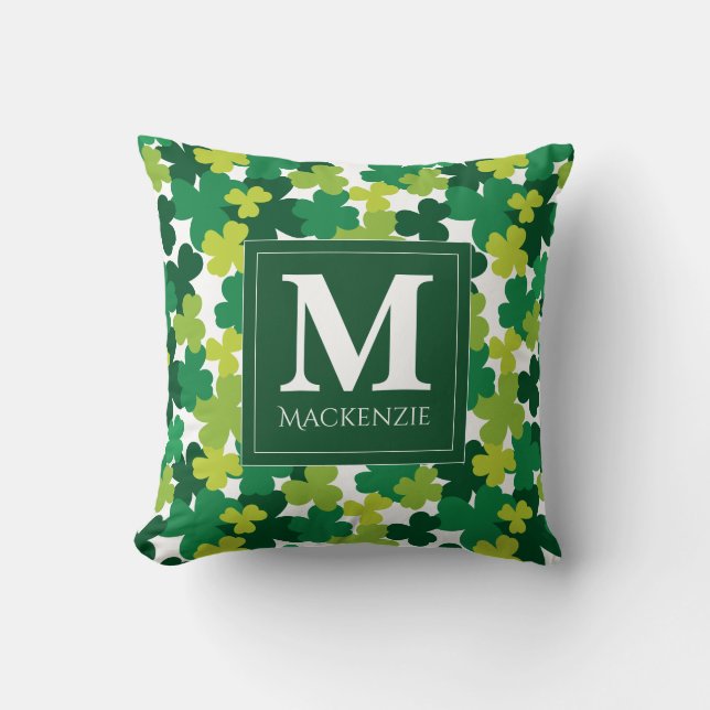 Mit Monogramm St. Patrick's Day mit irischem Segen Kissen (Vorderseite)