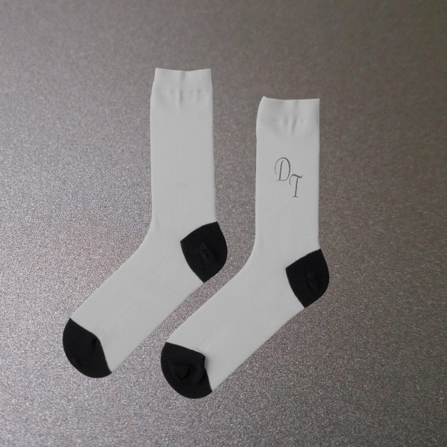Mit Monogramm Vollfarbe silber grau Socken (Von Creator hochgeladen)