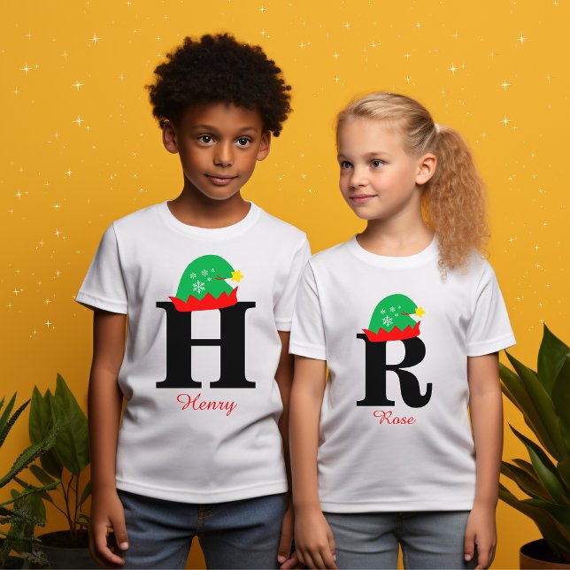 Mit Monogramm Weihnachten, personalisieren mit dem T-Shirt (Von Creator hochgeladen)