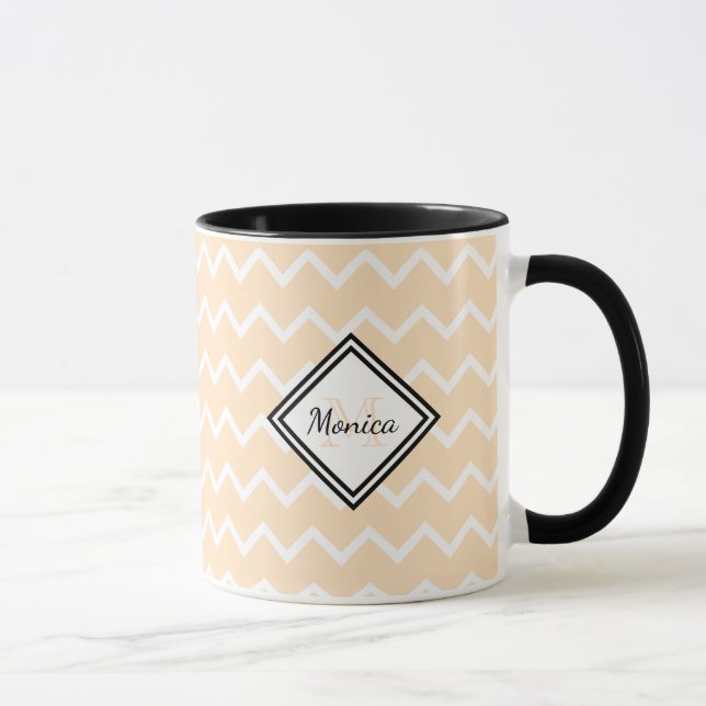 Mit Monogramm Weiß und Pfirsichfarben Zickzack Tasse (Rechts)