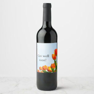 Mit orangefarbenen und roten Tulpen wird es bald b Weinetikett
