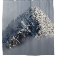 MIT SCHNEE BEDECKTER BERG