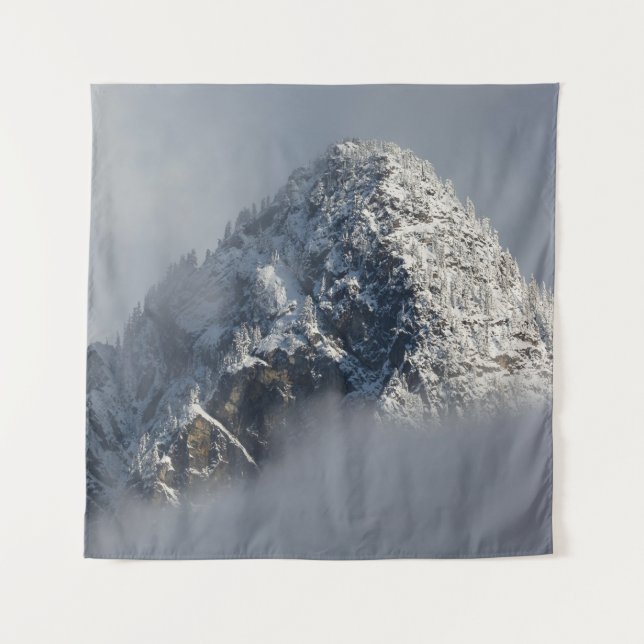 MIT SCHNEE BEDECKTER BERG WANDTEPPICH (Vorderseite)