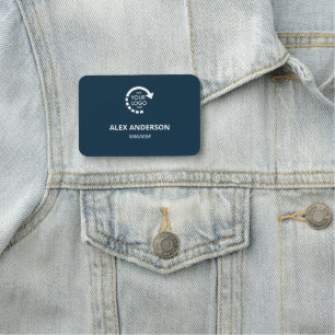 Mitarbeiter der Firma für benutzerdefinierte Logos Namensschild