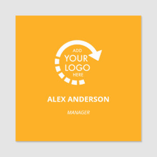 Mitarbeiter der Firma für benutzerdefinierte Logos Namensschild