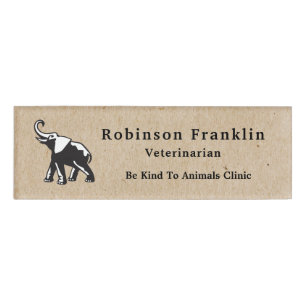 Mitarbeiter der Veterinärklinik Namenschild
