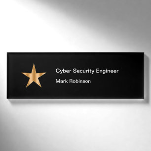 Mitarbeiter des Cybersicherheitsdienstes Namenschild