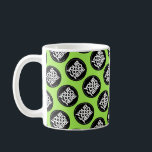 Mitarbeiter des Geschäftsbereichs "Green Custom" Kaffeetasse<br><div class="desc">Einfache Personalisierung dieses einfachen Geschäftsmodells Mitarbeiter Coffee Tasse mit Ihrem Firmenlogo, Foto oder einem beliebigen Bild. Laden Sie ein benutzerdefiniertes Hintergrundbild hoch oder wählen Sie eine beliebige Hintergrundfarbe. Entwerfen Sie Ihre eigenen nagelgrünen Tasse mit Ihrem Firmenlogo. Eine berufliche, kundenspezifische Logo-Tasse, die perfekt für die Markenwerbung Ihres Unternehmens geeignet ist. Mit...</div>