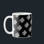 Mitarbeiter im Bereich des benutzerdefinierten Log Kaffeetasse<br><div class="desc">Einfache Personalisierung dieses einfachen Geschäftsmodells Mitarbeiter Coffee Tasse mit Ihrem Firmenlogo, Foto oder einem beliebigen Bild. Laden Sie ein benutzerdefiniertes Hintergrundbild hoch oder wählen Sie eine beliebige Hintergrundfarbe. Erstellen Sie Ihre eigenen Standard-Tasse mit Ihrem Firmenlogo. Eine berufliche, kundenspezifische Logo-Tasse, die perfekt für die Markenwerbung Ihres Unternehmens geeignet ist. Mit dem...</div>