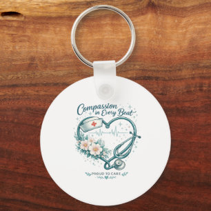 Mitgefühl in jedem Schlag - Nurse Heart Design Schlüsselanhänger