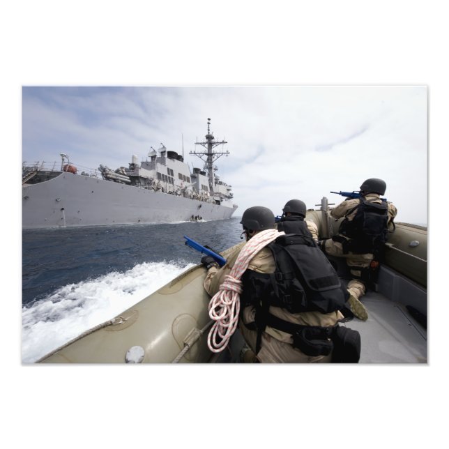 Mitglieder des Besuchs, des Vorstands, der Suche Fotodruck (Vorne)