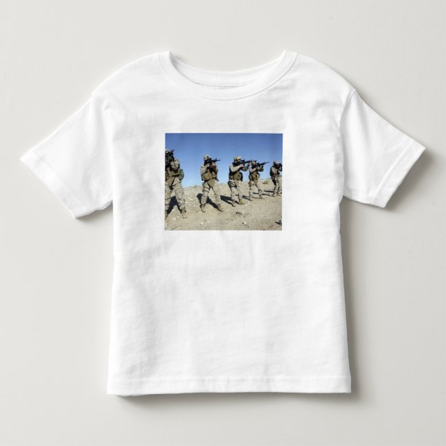 Mitglieder des militärischen Übergangsteams Kleinkind T-shirt (Vorderseite)