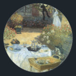 Mittagessen von Claude Monet, Vintager Impressioni Runder Aufkleber<br><div class="desc">Das Luncheon (1876) von Claude Monet ist ein Vintager Impressionismus, ein Kunstgemälde mit einem Picknick im Garten im Frühjahr und einem Nachmittagstee. Ein Kind spielt leise mit Spielzeug auf dem Boden. Über den Künstler: Claude Monet (1840-1926) war Gründer der französischen impressionistischen Malerei, wobei die meisten seiner Gemälde "en plein air"...</div>