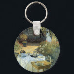 Mittagessen von Claude Monet, Vintager Impressioni Schlüsselanhänger<br><div class="desc">Das Luncheon (1876) von Claude Monet ist ein Vintager Impressionismus, ein Kunstgemälde mit einem Picknick im Garten im Frühjahr und einem Nachmittagstee. Ein Kind spielt leise mit Spielzeug auf dem Boden. Über den Künstler: Claude Monet (1840-1926) war Gründer der französischen impressionistischen Malerei, wobei die meisten seiner Gemälde "en plein air"...</div>
