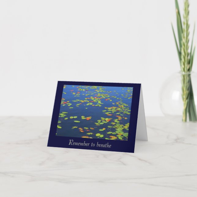 Mitteilungskarten mit blauem Wasser und Lily (Vorderseite)