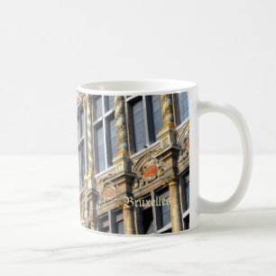Mittelalterliche Architektur des Grand Place in Br Kaffeetasse