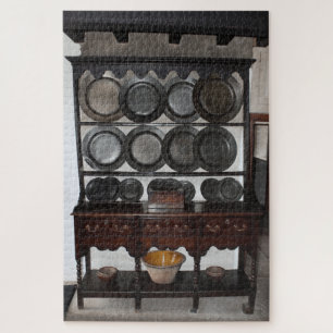 Mittelalterliche Küchensideboard