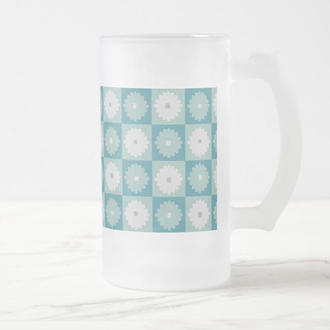 Mittelalterliche moderne geometrische Blume Mattie Mattglas Bierglas (Rechts)