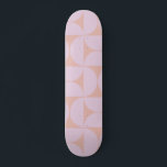 Mittelalterliche moderne Muster Soft Pastel Lilac Skateboard<br><div class="desc">Retro Mid Century Modernes Muster - Abstrakte geometrische Formen - Minimalistisches Muster in weichem Pastelllavender / lila / lila und beige.</div>