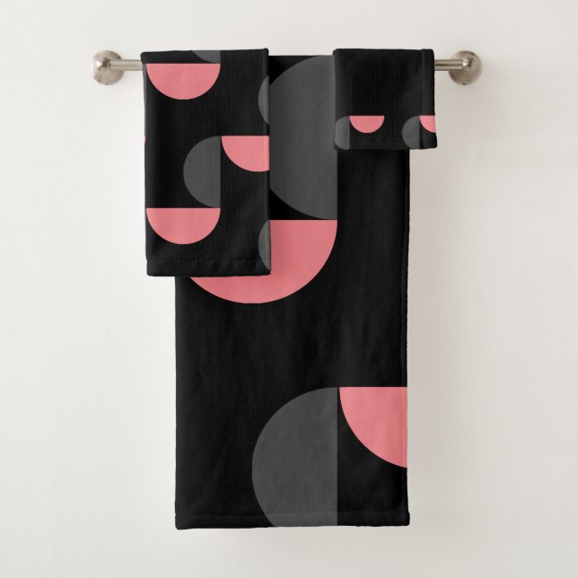 Mittelalterliche Moderne rosa schwarz und grau Badhandtuch Set (Insitu)