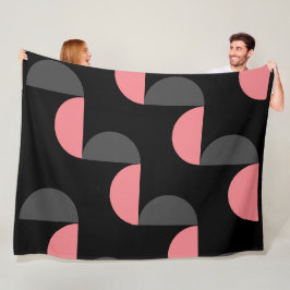Mittelalterliche Moderne rosa schwarz und grau Fleecedecke