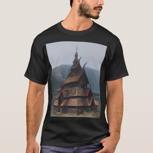 Mittelalterliche Stave Church in Norwegen (1890) T-Shirt (Vorderseite)