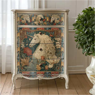 Mittelalterliches florales Einhorn im Stil von Wil Seidenpapier