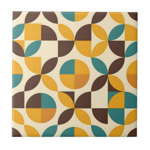 Mittelalterliches geometrisches Blütenmuster Fliese