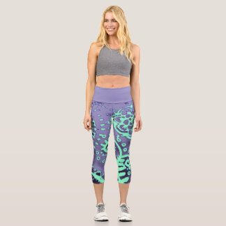 MITTELHOCH Caprihose mit Paisley-Muster in Meeress Capri Leggings